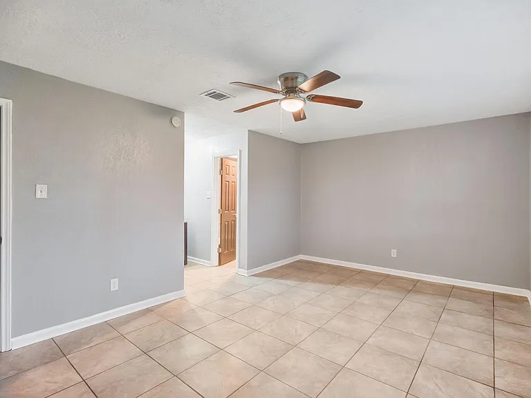 11511 Grapewood Ct — Photo 14