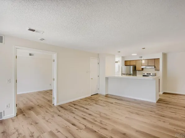 8813 Colorado Boulevard #206, Denver, CO 80229