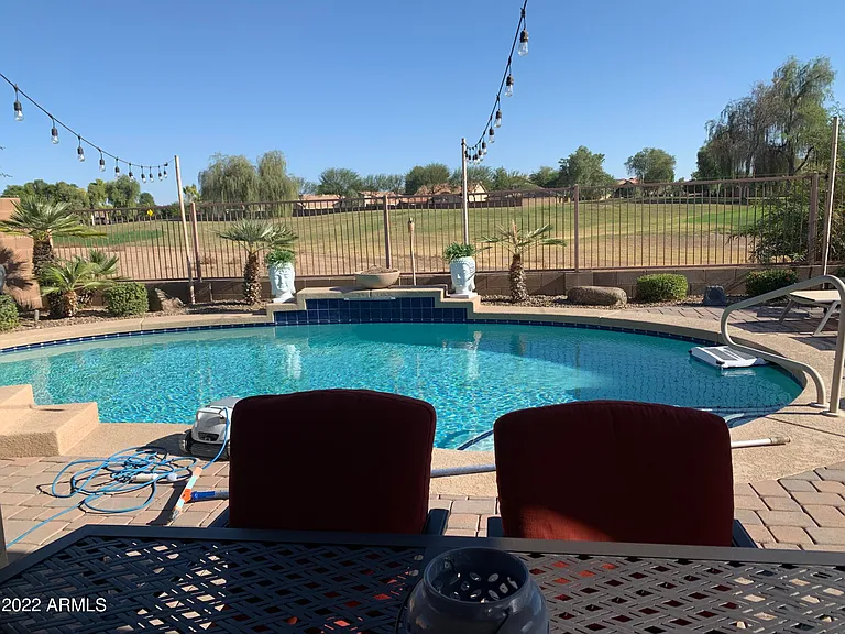 22185 E Calle De Flores — Photo 18