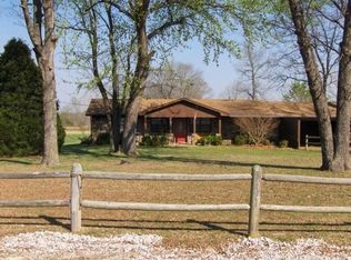 7044 Rr 3, Sallisaw, OK 74955