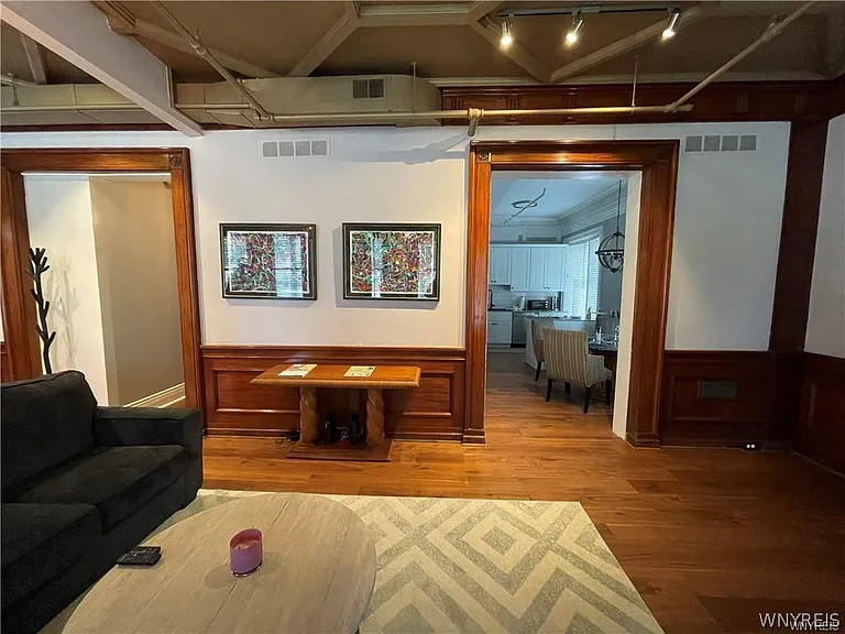 1115 Delaware Ave #1 — Photo 5