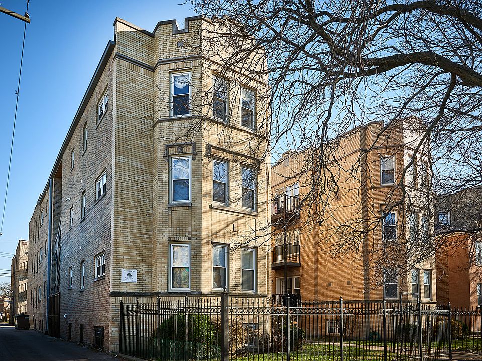 1st image of 6341 N Washtenaw Ave APT 3W