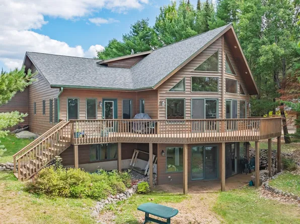 2437 Spirit Lake Ln, Eagle River, WI 54521