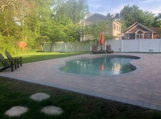 34 Lori St, Poughkeepsie, NY 12603