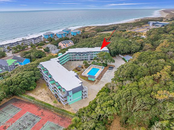 5th image of 2303 Surfrider Circle #C