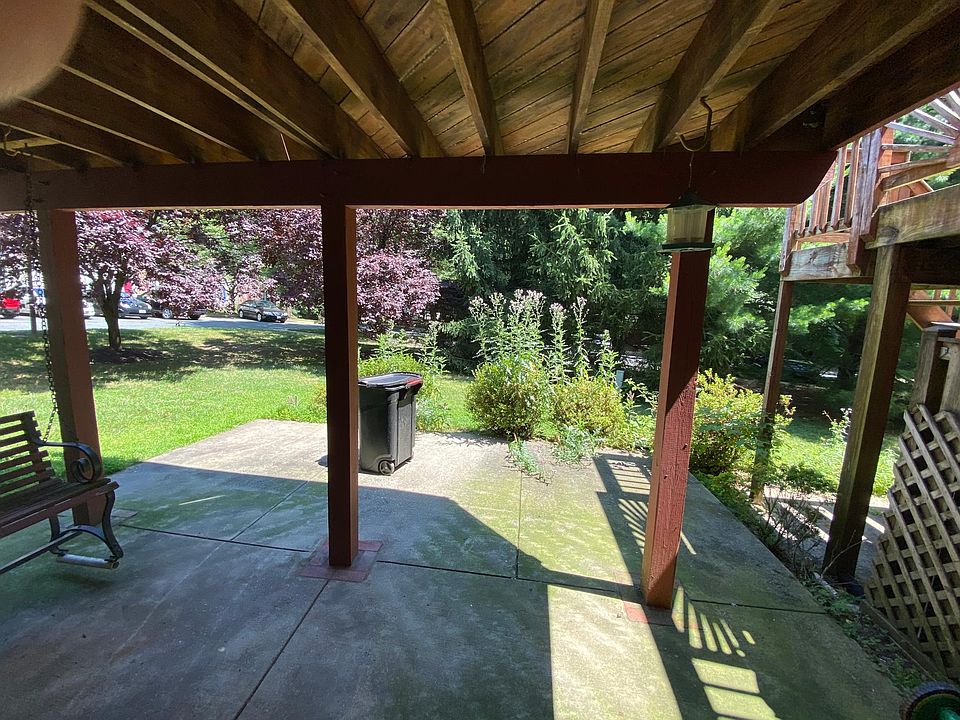 2nd image of 64 Shadowridge Ct