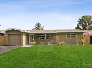 8611 NW 12th St, Pembroke Pines, FL 33024