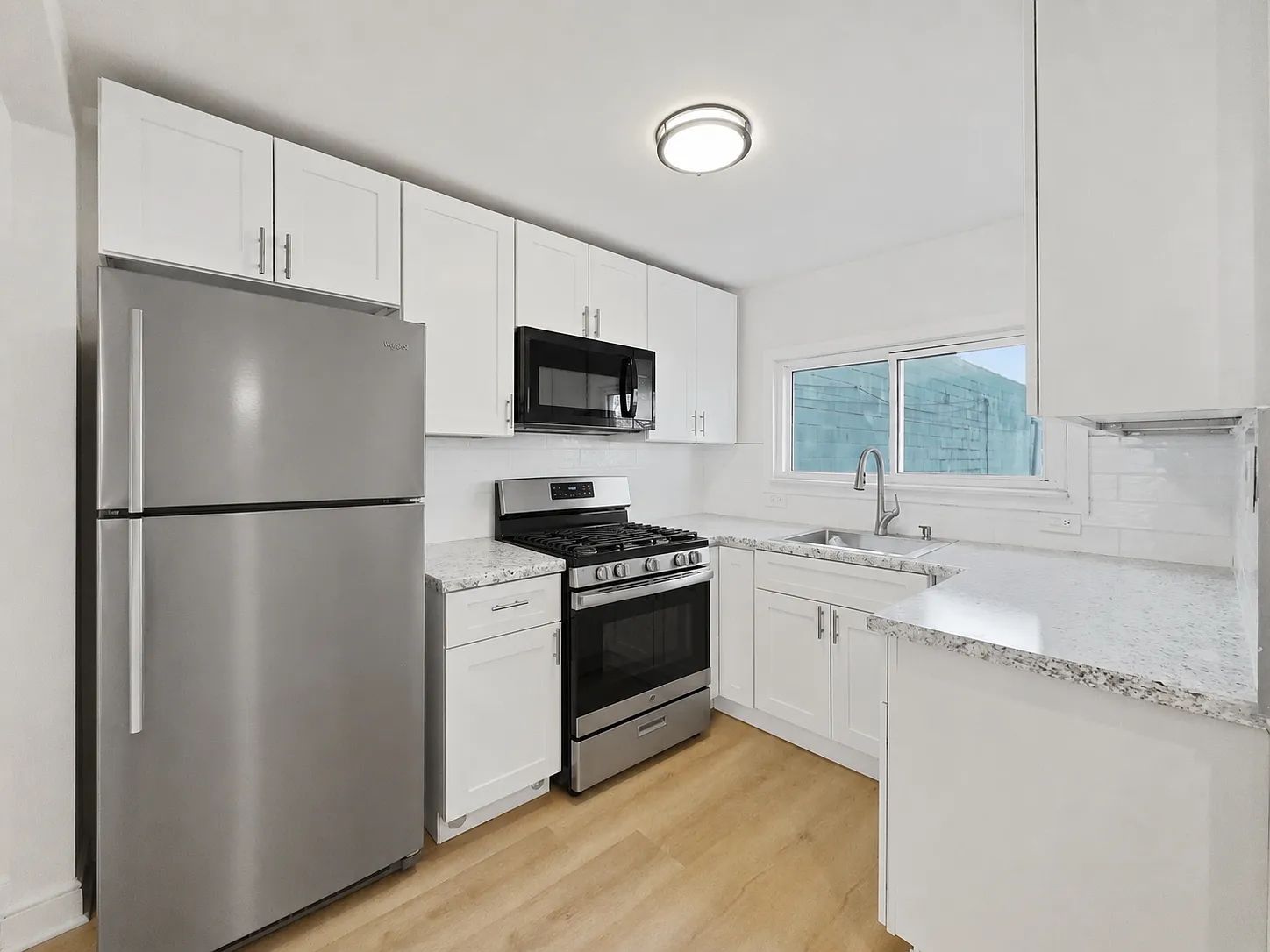 329 West Muir Avenue - 1 — Photo 1
