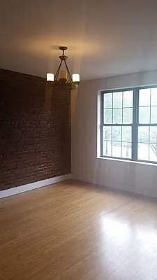 Rented by Land Line Realty Group LLC | media 36