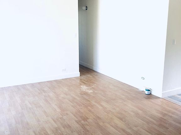 3rd image of 1603 Dole St APT 501