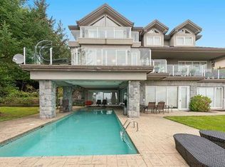 1533 Errigal Pl #1, West Vancouver, BC