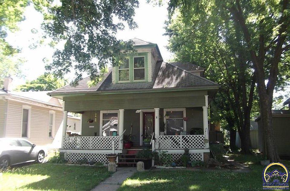 1st image of 422 West St
