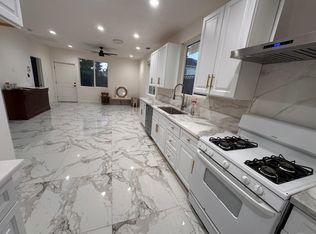 299 W Colony Rd, Ripon, CA 95366
