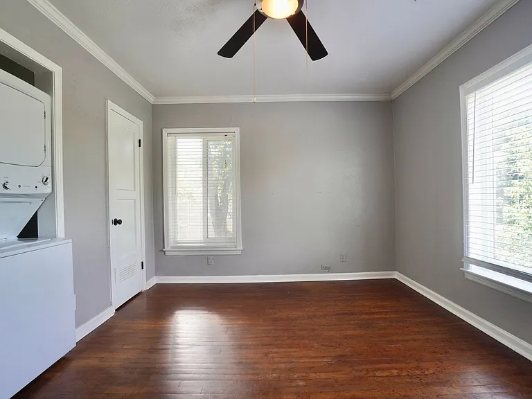 1507 Pease Rd #8 — Photo 11