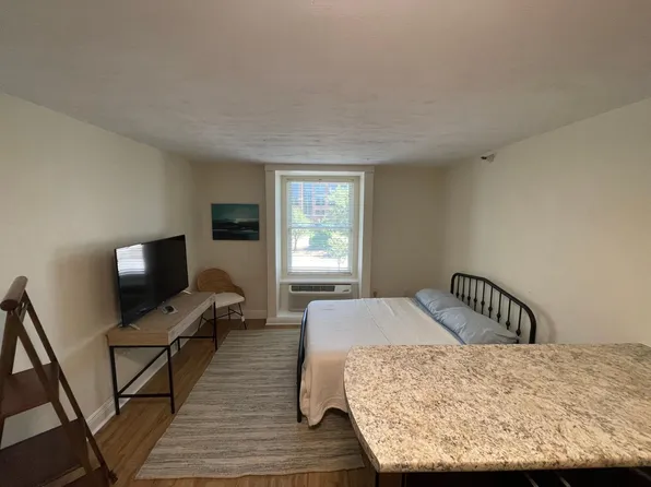 224 E Garden St, Pensacola, FL