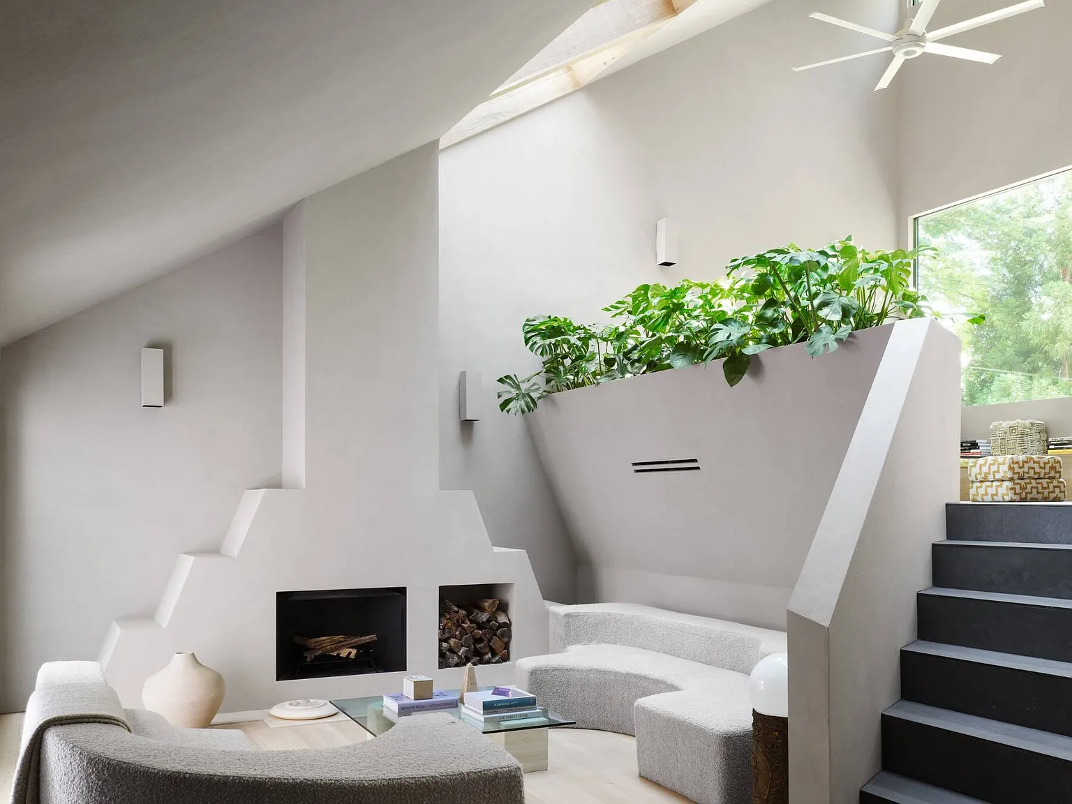 Futterman Designed Modernist Retreat Rental Offering — Photo 3