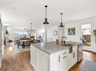 2543 NW Marken St, Bend, OR 97703