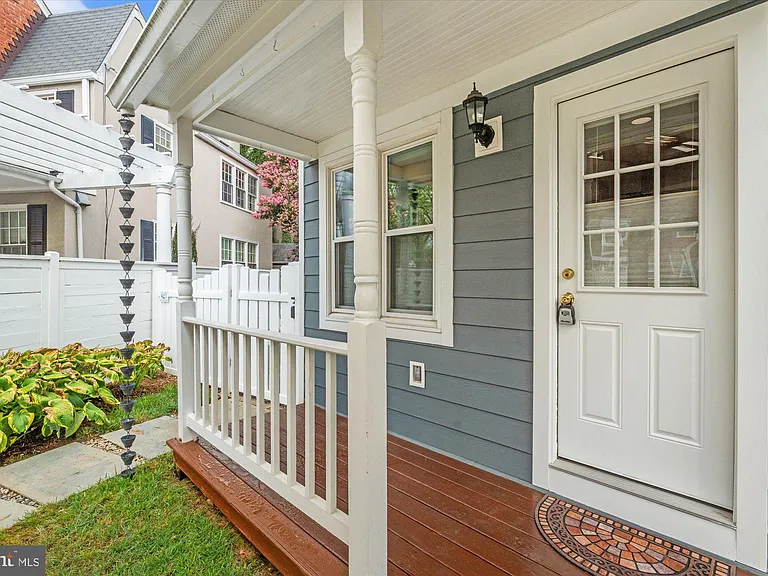 16 E Braddock Rd — Photo 4