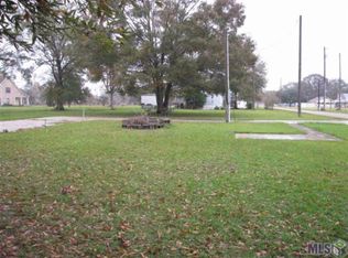 41504 Johnny Duplessis Rd, Gonzales, LA 70737