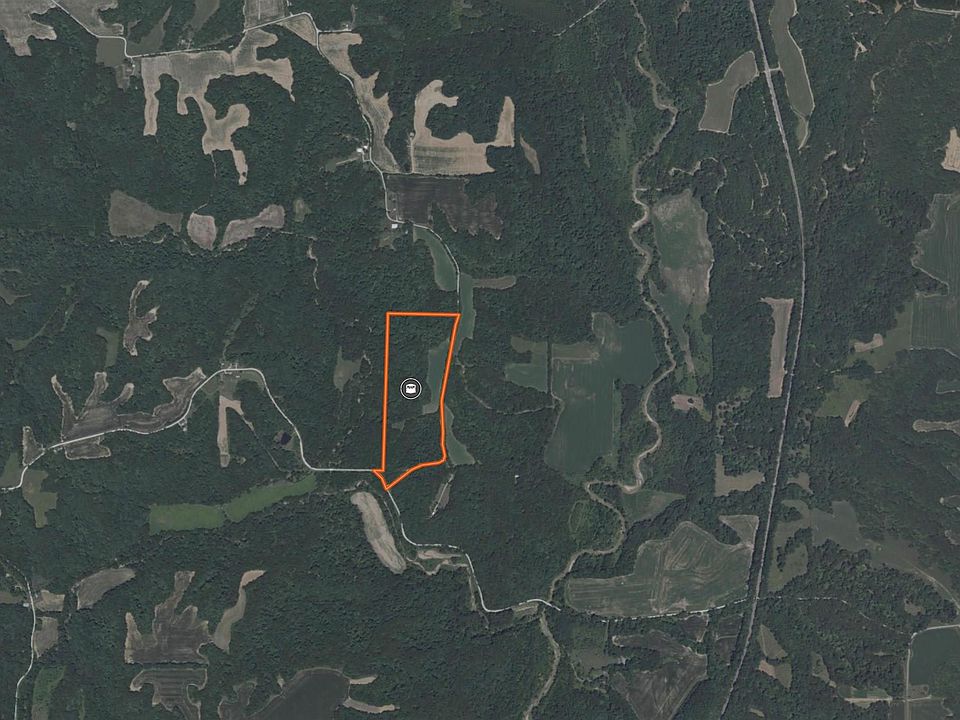 2nd image of 40 Christian Neck Rd
