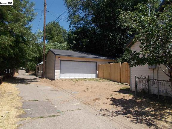 2nd image of 1111 Arnold St