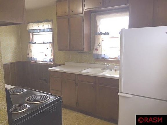 3rd image of 31233 401st Ave