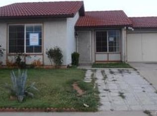 2914 W Jefferson St, Banning, CA 92220