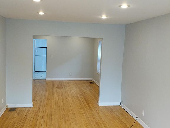 2nd image of 4341 N Mason Ave #1