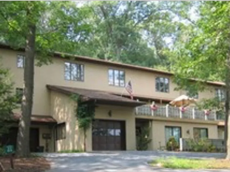 1700 Mountain View Rd — Photo 34