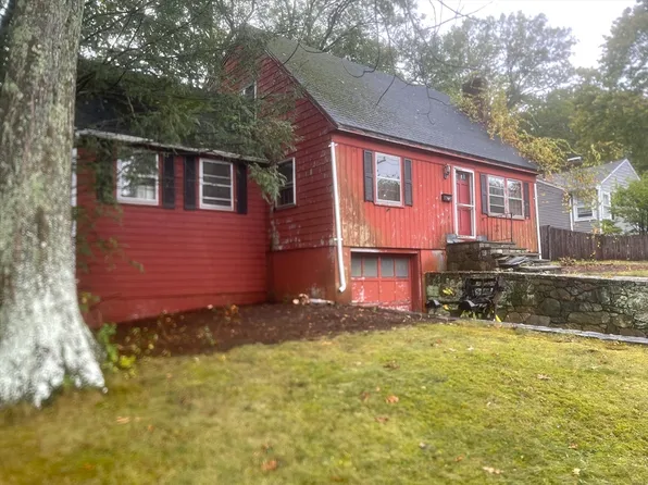 31 Linda Ave, Framingham, MA 01701