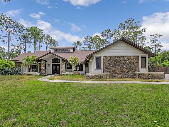 2nd image of 5752 Bur Oaks LN