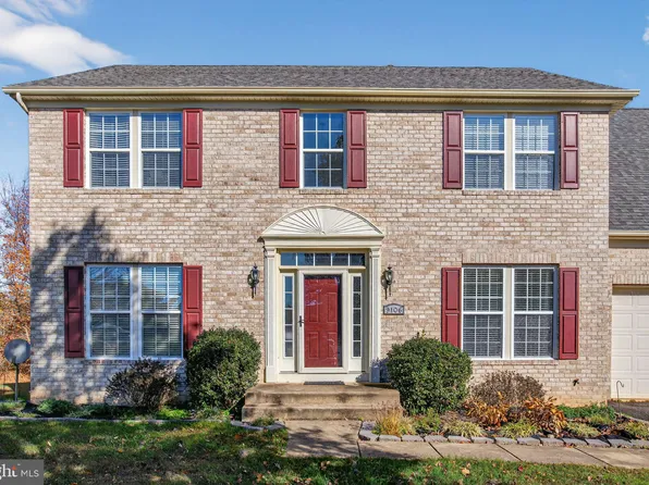 9106 Hanley Ct, Waldorf, MD 20603