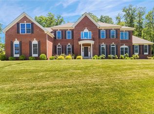 7 Norwood Way, Avon, CT 06001