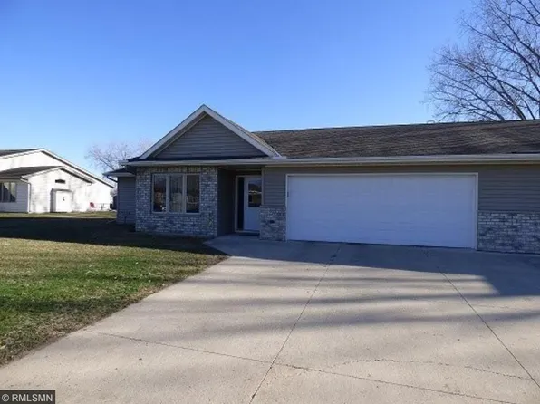 229 Hill St E, Nya, MN 55368