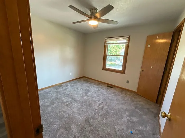 18500 E Arrowhead Ln — Photo 8