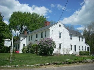 81 Church St, Merrimac, MA 01860
