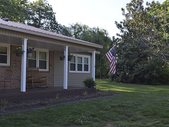 3rd image of 2391 Turnersburg Hwy