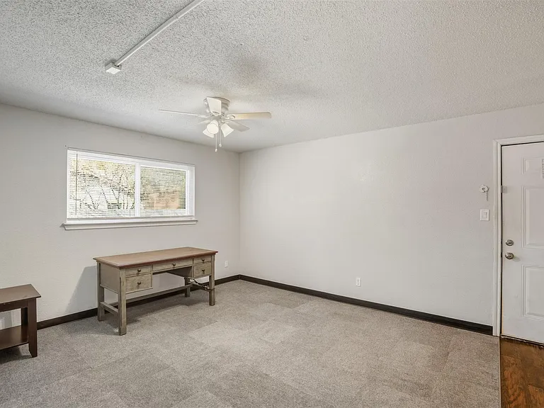 150 S Main St #101 — Photo 16