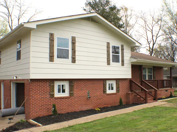 13 Edgewood Cir, Fort Oglethorpe, GA 30742