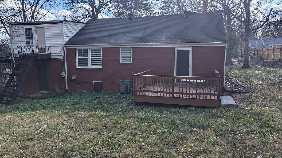Building Photo - 613 Vantrease Rd #A