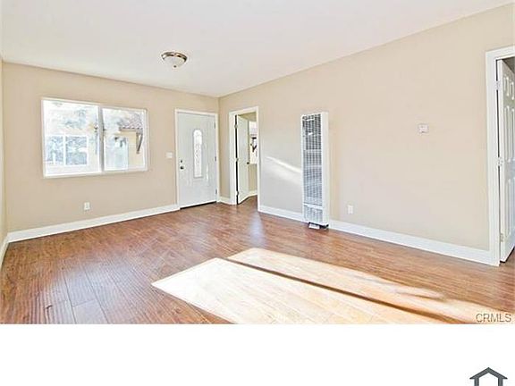 4th image of 620 W 59th Pl #620