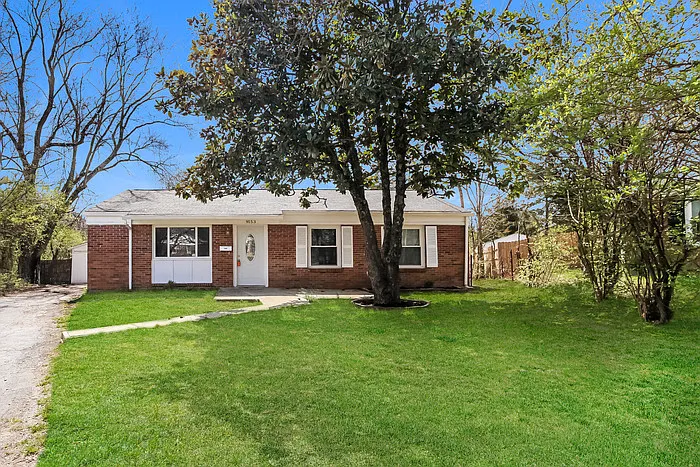 9153 Yorkridge Dr — Photo 1