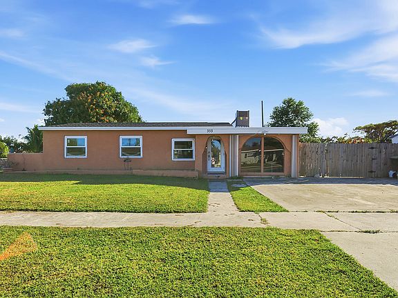 2nd image of 333 Mid Pines Road