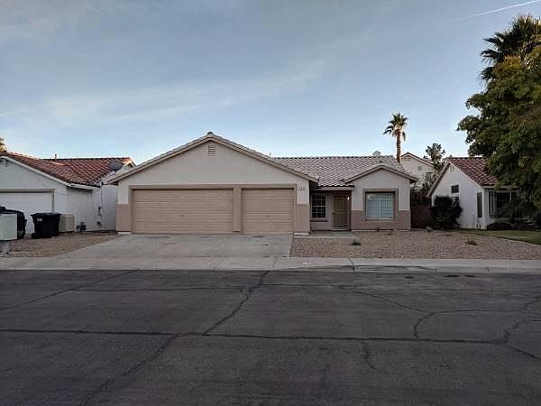 1st image of 731 Canyon Country Cir