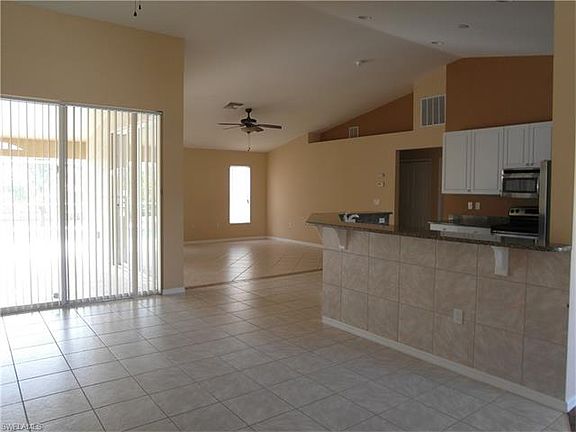 4th image of 2348 NW 38th Pl