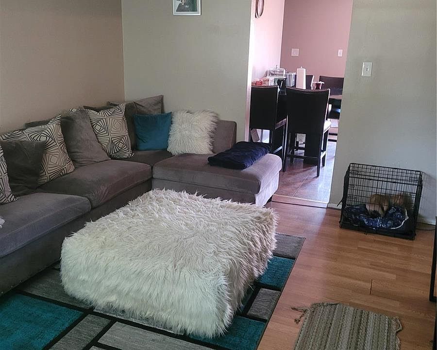 2033 Foggy Bottom Dr, Florissant, MO 63031 MLS 23039011 Zillow