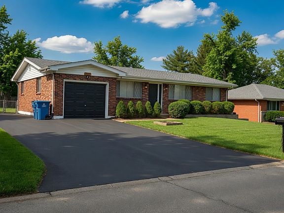 2nd image of 1553 Cove Ln