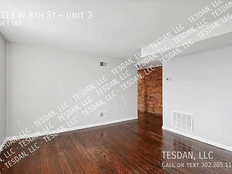 1313 W 8th St #3 — Photo 7