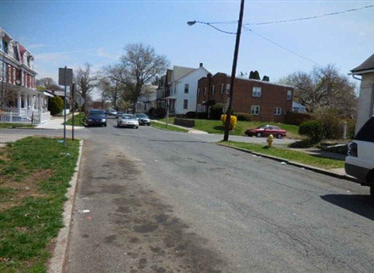 2nd image of 2050 Swatara St