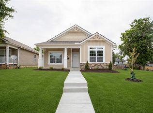 2052 Ravenwood Ave, Dayton, OH 45406